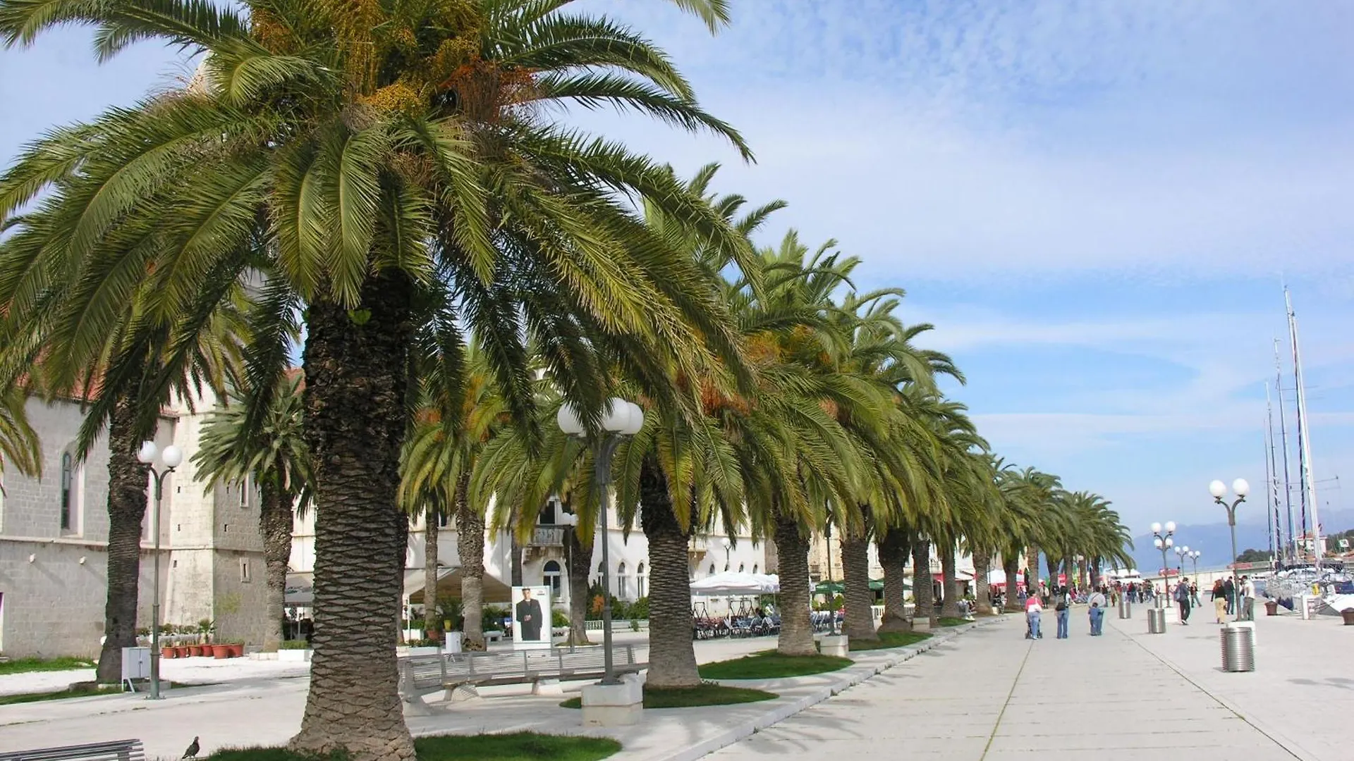 Helles Studioappartement Mit Grossem Balkon Trogir Croatia